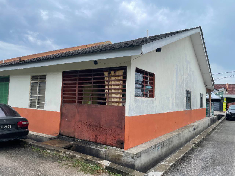 [End Lot] Teres Setingkat Bandar Kuantan Putri, Sungai Soi, Kuantan - photo 2