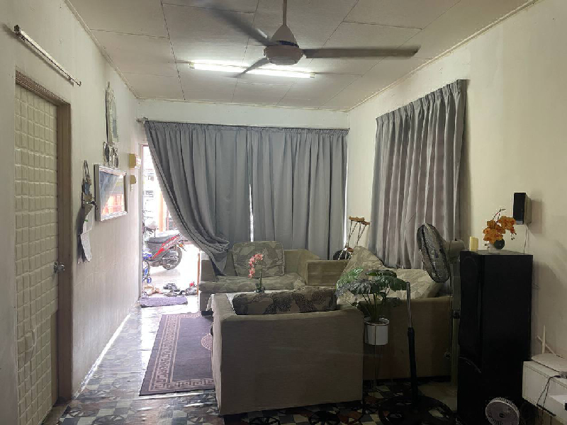 [End Lot] Teres Setingkat Bandar Kuantan Putri, Sungai Soi, Kuantan - photo 3
