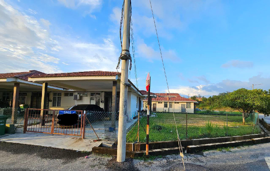 [CORNER LOT TANAH LUAS] TERES SETINGKAT CORNER LOT BUKIT RANGIN DAMAI - photo 2