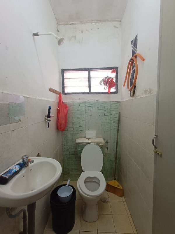 Teres 2 Tingkat Kos sederhana Rendah Balok Sejahtera Untuk Dijual - photo 9