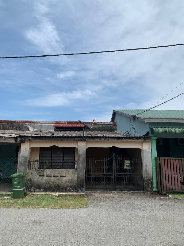 TERES SETINGKAT KOS RENDAH TAMAN BALOK BARU KUANTAN