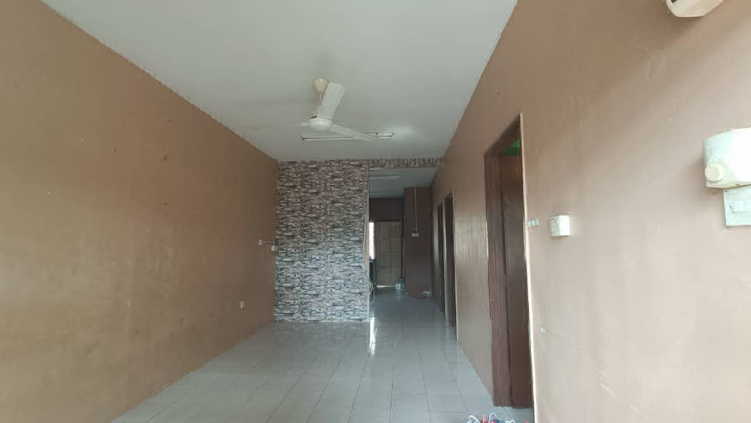 TERES SETINGKAT TAMAN INDERA SEMPURNA, KUANTAN - photo 11