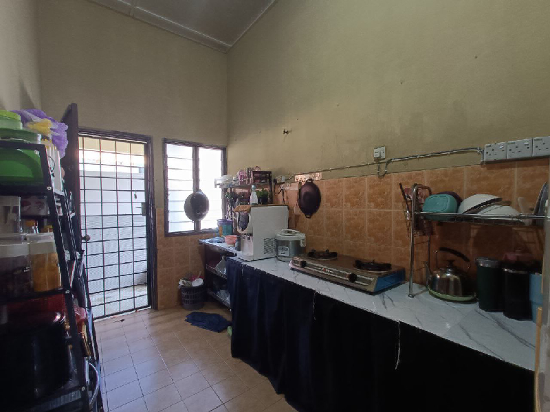 SINGLE STOREY CORNER LOT TAMAN KRISTAL FOR SALE   - photo 7