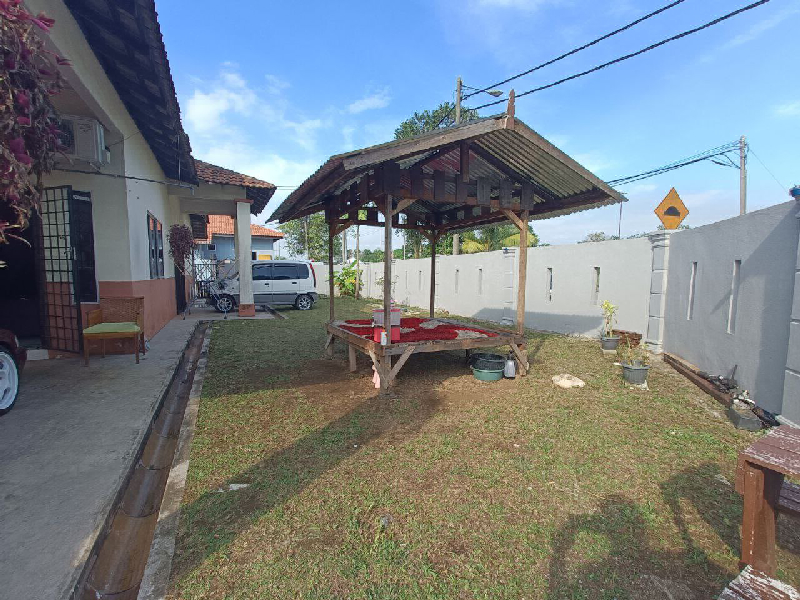 SINGLE STOREY CORNER LOT TAMAN KRISTAL FOR SALE   - photo 12