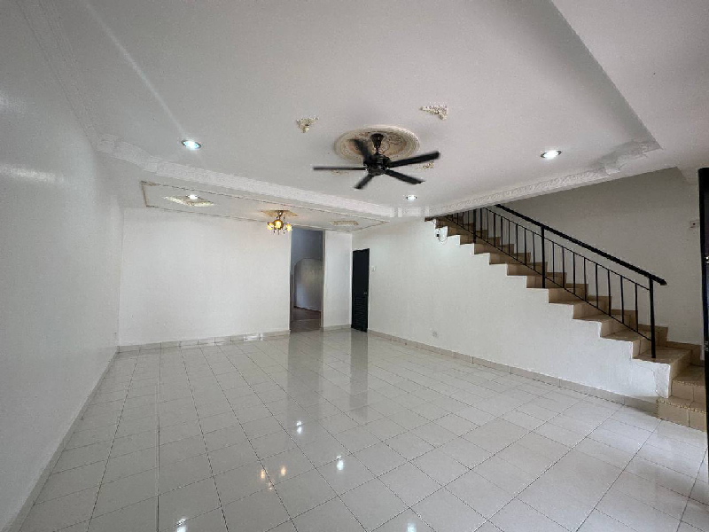 RENOVATED | TERES 2 TINGKAT SERI MAHKOTA AMAN, KUANTAN  UNTUK DIJUAL - photo 6