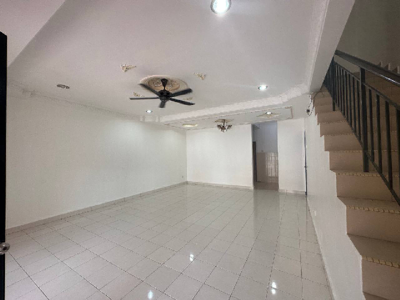 RENOVATED | TERES 2 TINGKAT SERI MAHKOTA AMAN, KUANTAN  UNTUK DIJUAL - photo 10