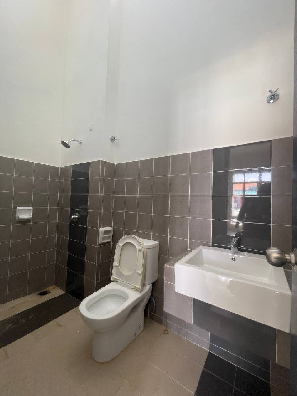 [Gated & Guarded] Semi Detached @ Kota Sas - Evergreens - photo 11