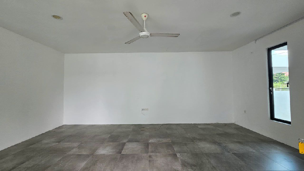 (LIKE NEW HOUSE) SEMI D DOUBLE STOREY BUKIT SETONGKOLOPEN TITLE , FREE HOLD DEKAT BANDAR KUANTAN - photo 8