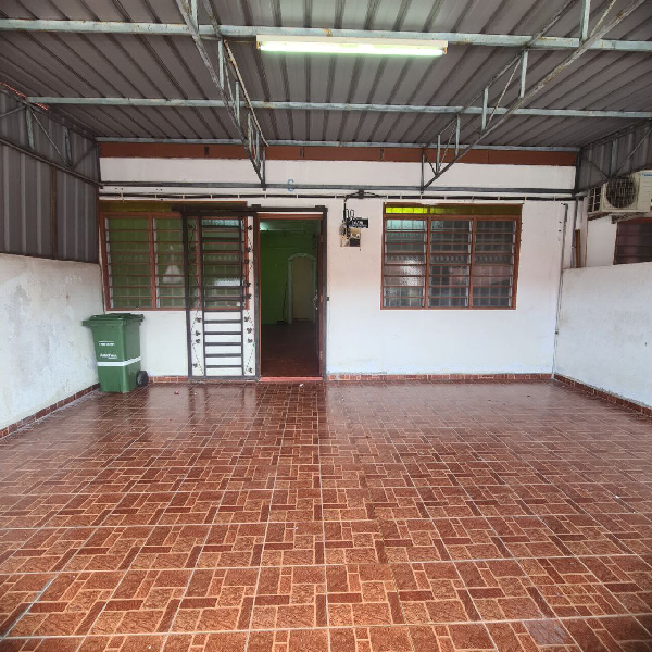 Teres Setingkat seri damai perdana 16, taman perumahan seri damai - photo 2