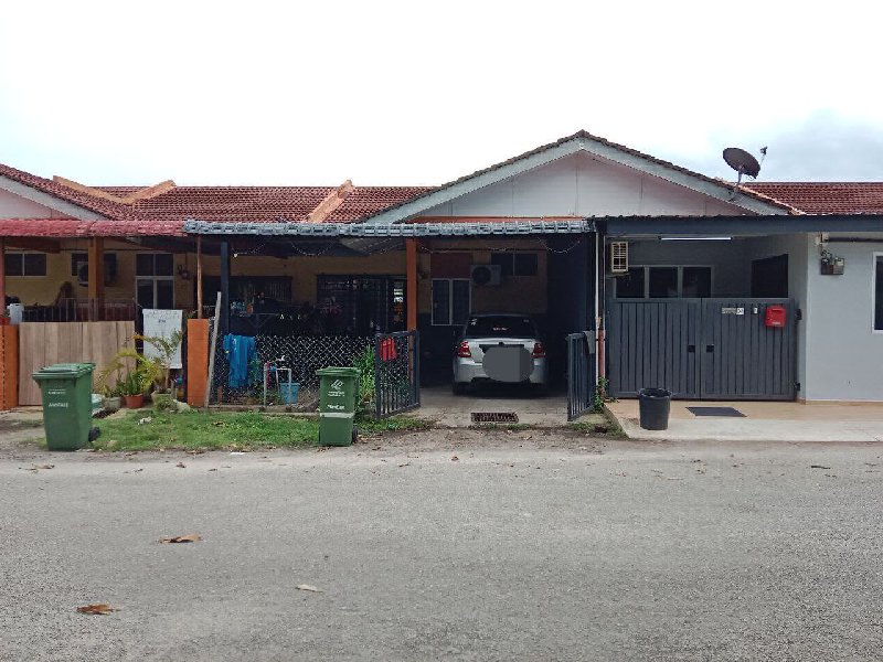 TERES SETINGKAT TAMAN KEMPADANG MAKMUR BELAKANG HOSPITAL DMMC UNTUK DIJUAL - photo 2