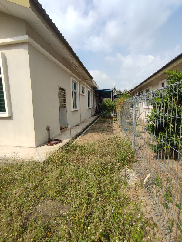 Semi D Setingkat Taman Jambu Makmur, Pekan Pahang - photo 2