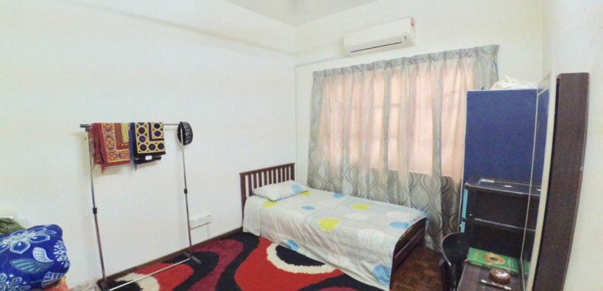 MUST VIEW GOOD CONDITION Apartment Subang Impian S - photo 3