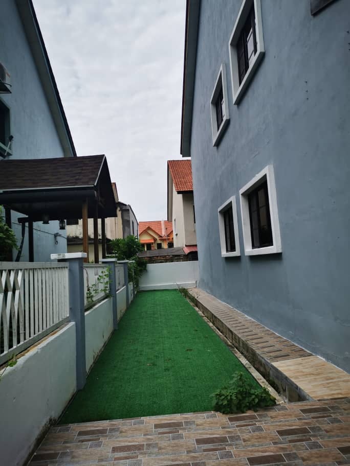 NICE UNIT ENDLOT EXTRA LAND Double Storey Bandar N - photo 3