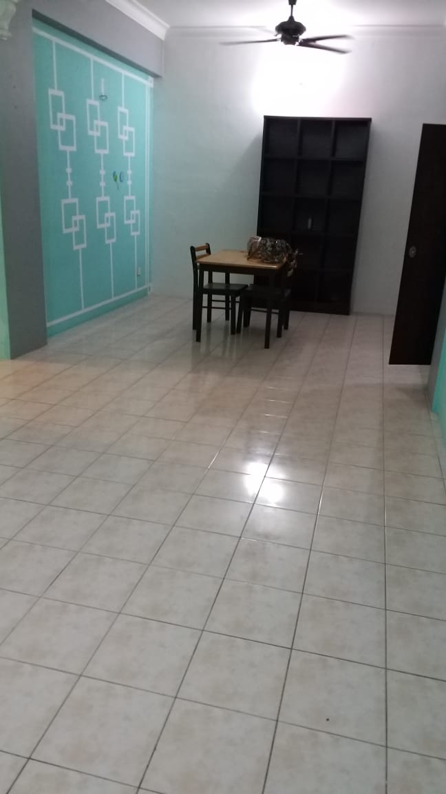 MUST VIEW CLEAN UNIT Evergreen Park Condominium Ba - photo 3