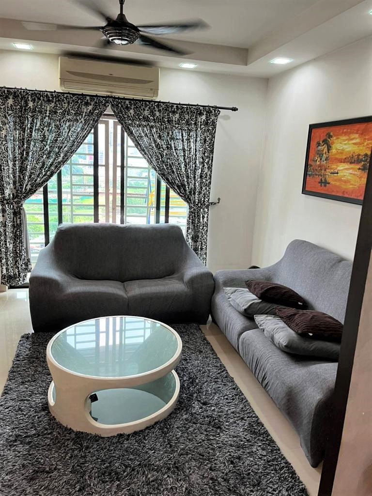 FULLY FURNISHED CORNER LOT Saville Residence Seput - photo 3