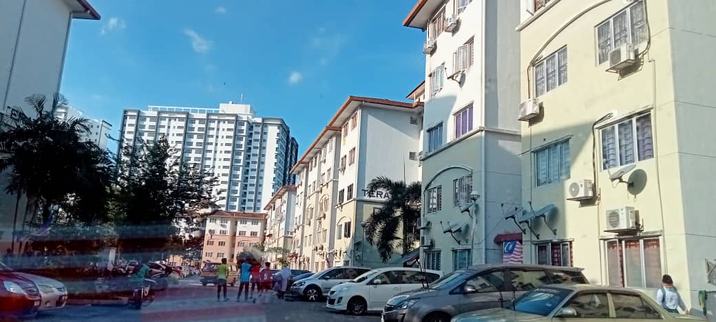 Apartment Teratai Taman Sutera, Kajang - photo 2