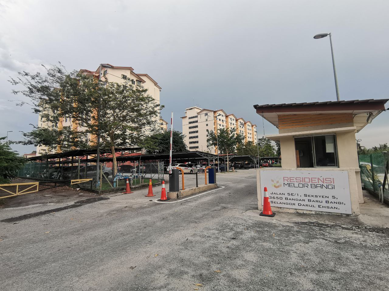 Pangsapuri Melor, Se ...