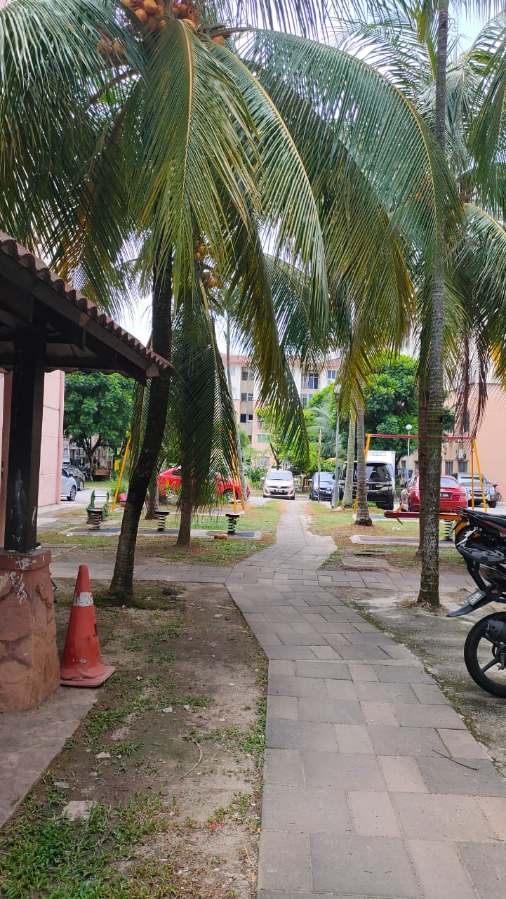 Apartment Teratai Taman Sutera Kajang - photo 6