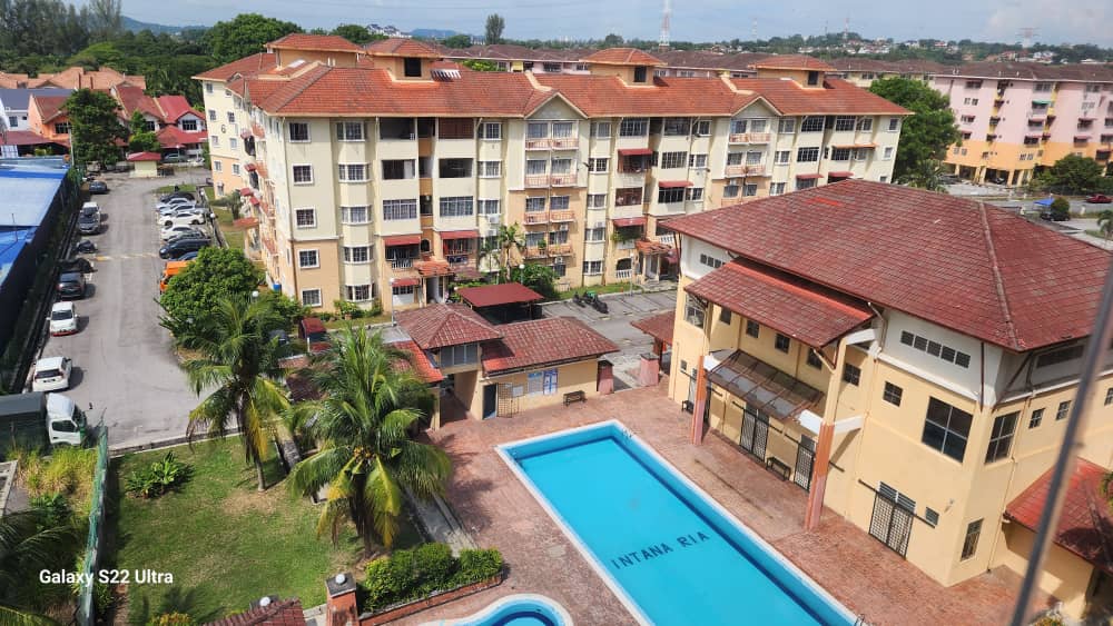 APARTMENT INTANA RIA ...