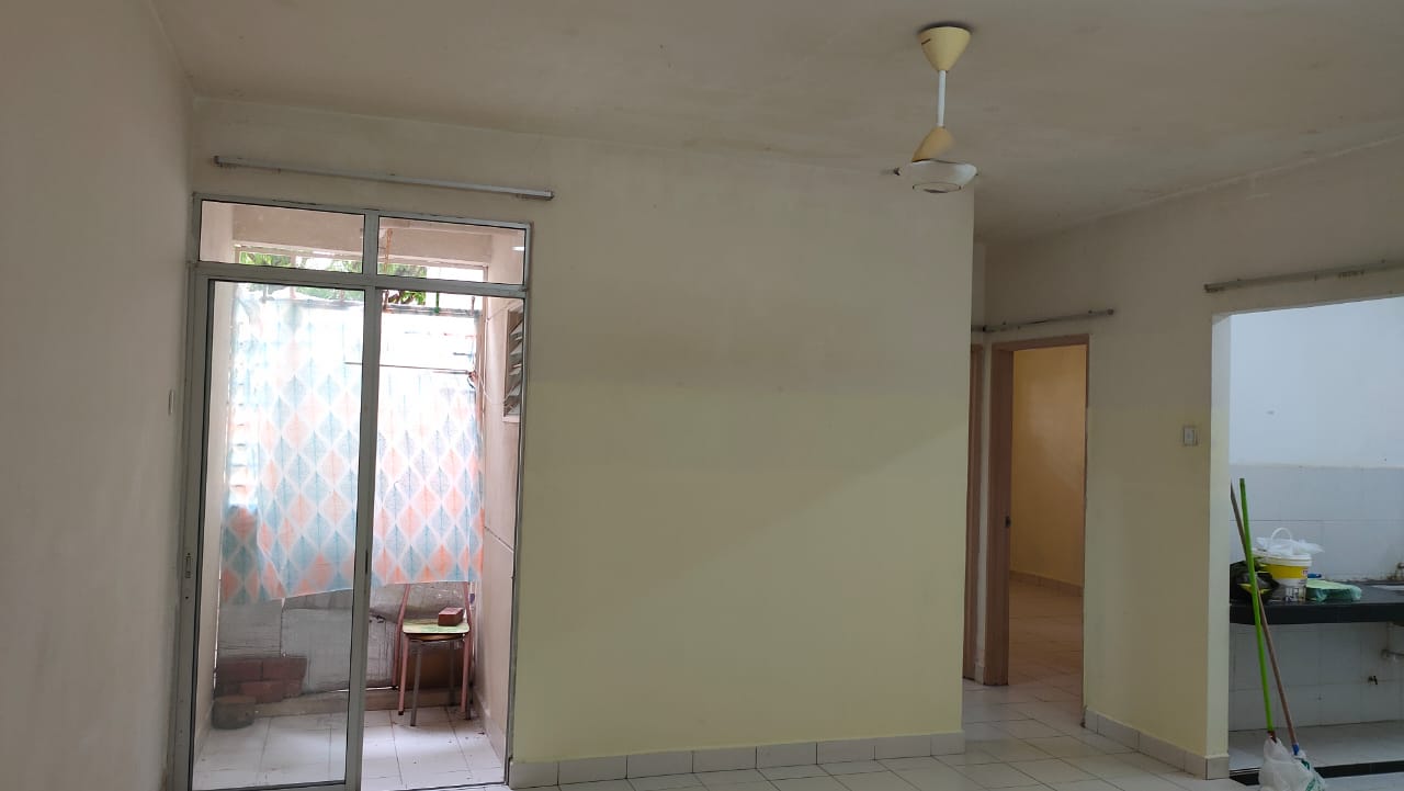 Apartment Teratai Taman Sutera Kajang - photo 4