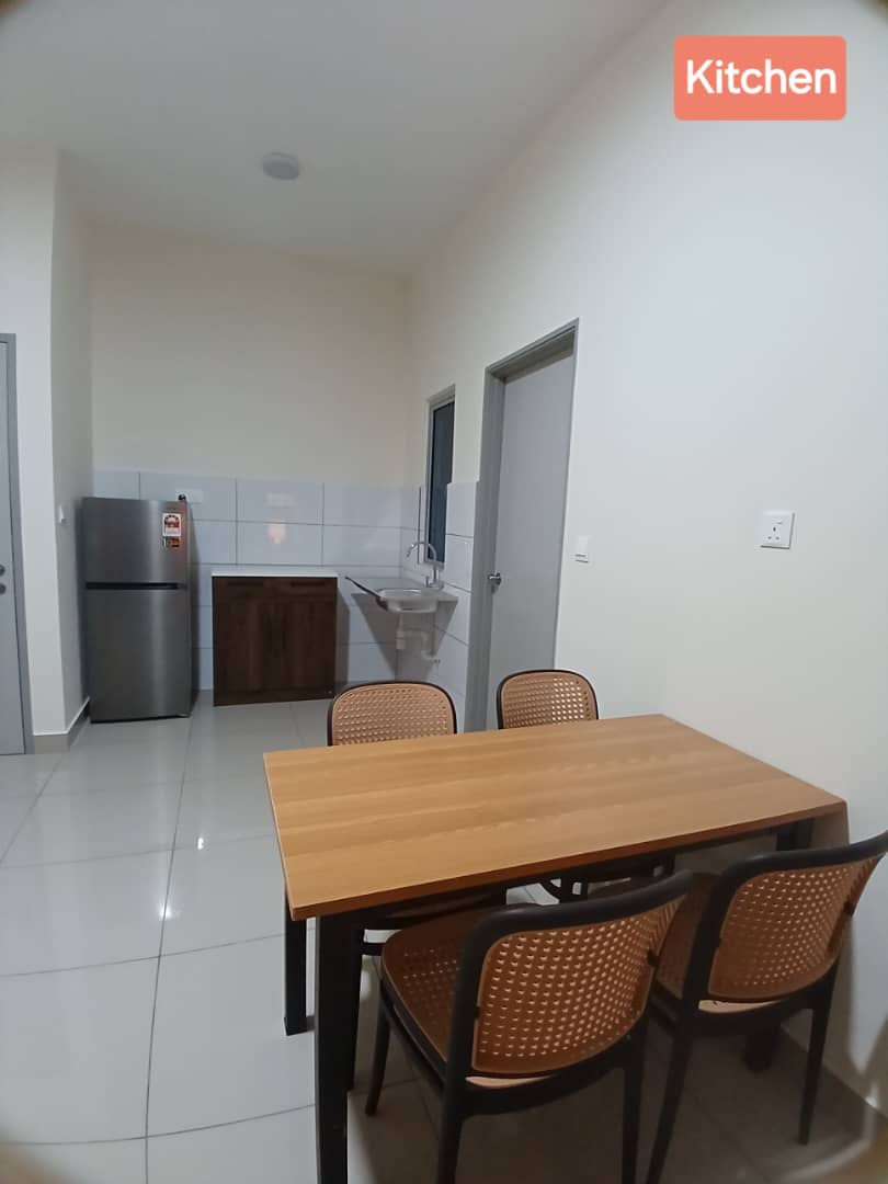 PARTLY FURNISHED Facing  MRT KOMUTER KTM KAJANG - photo 4