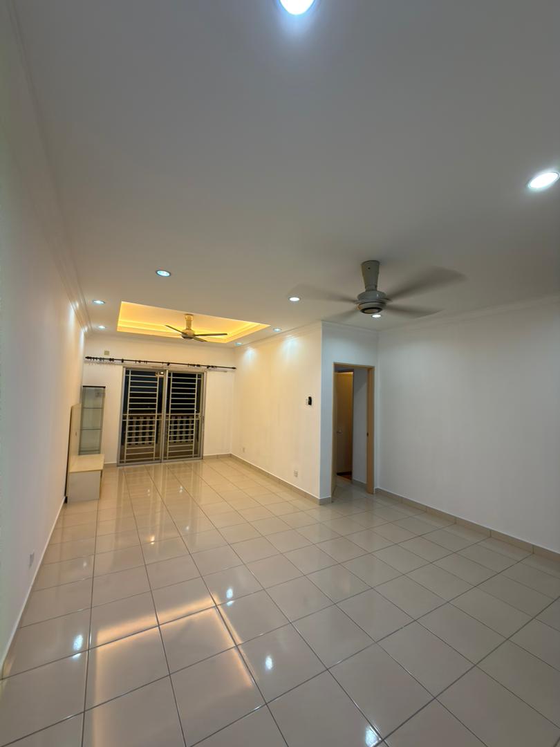 Sri Ixora Apartment, Near Seksyen 7, Bangi - photo 3