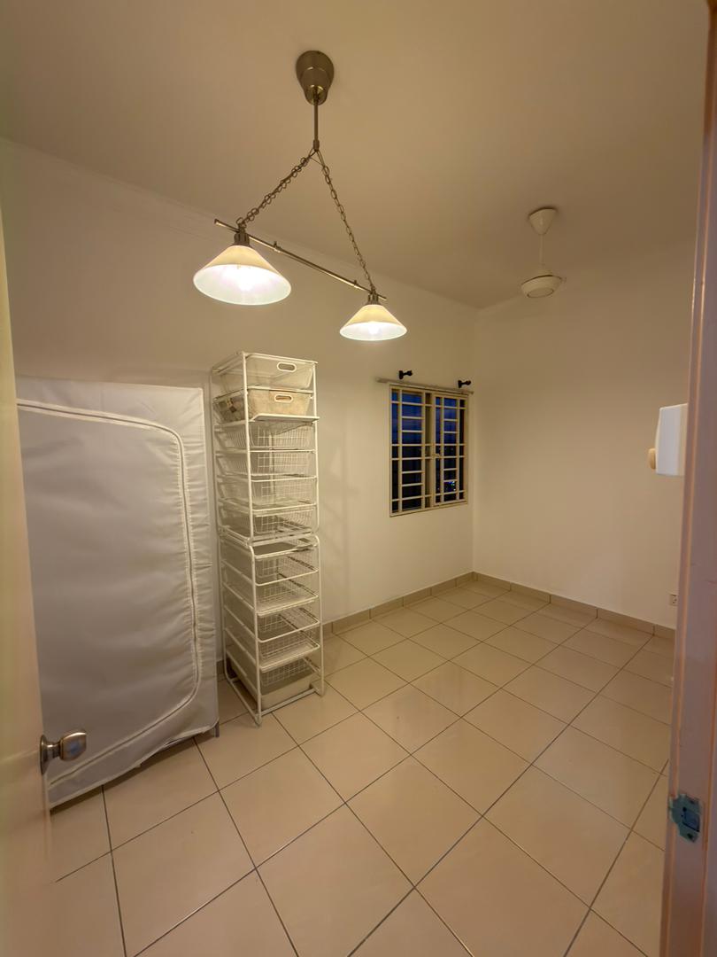 Sri Ixora Apartment, Near Seksyen 7, Bangi - photo 11