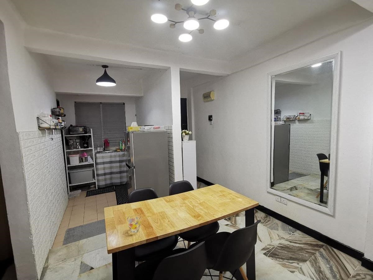 Flat PKNS Seksyen 7 Shah Alam - photo 6