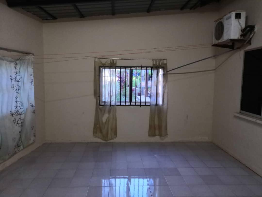 Single Storey End Lot Pandan Damai Kuantan - photo 7