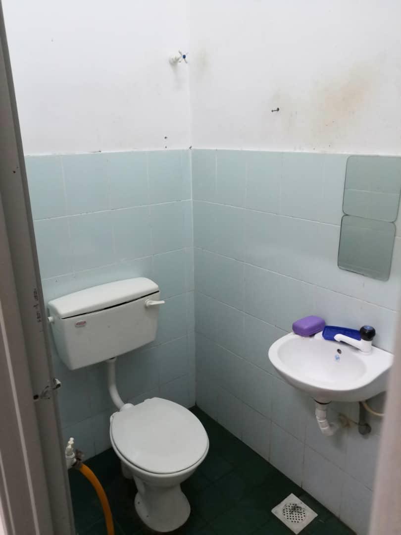 Single Storey End Lot Pandan Damai Kuantan - photo 10