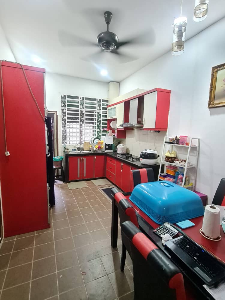 Single Storey Taman Padang Permai Jln Sg Lembing - photo 1