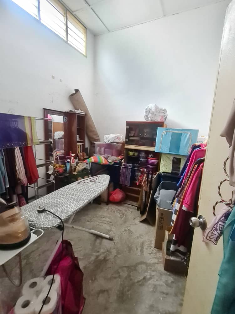 Teres Setingkat Taman Seri Mahkota Permai FREEHOLD - photo 3