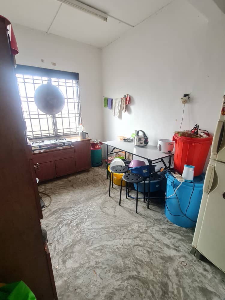 Teres Setingkat Taman Seri Mahkota Permai FREEHOLD - photo 6