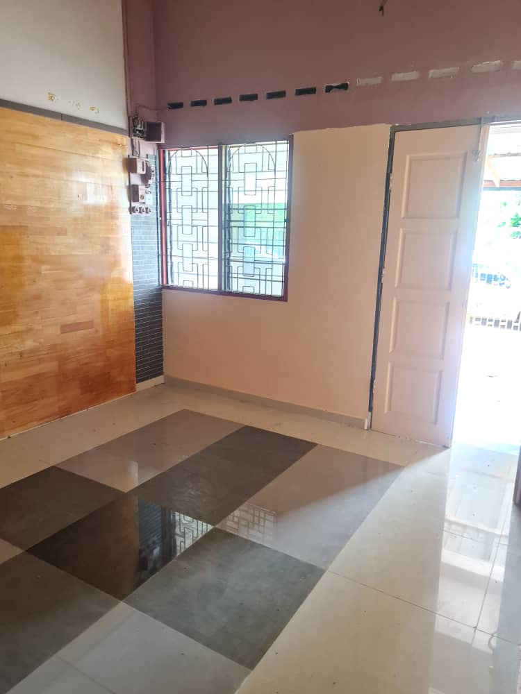 Teres Setingkat Seri Teruntum Kuantan RENOVATED - photo 8