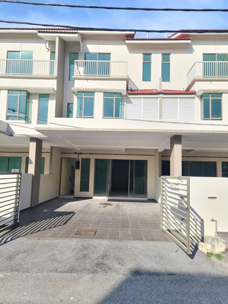 Teres 3 Tingkat Taman Promenade Villa Tg Lumpur - photo 7