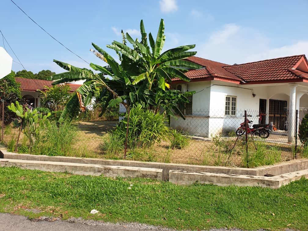 Semi D Taman Seri Setia Pekan CORNERLOT - photo 8