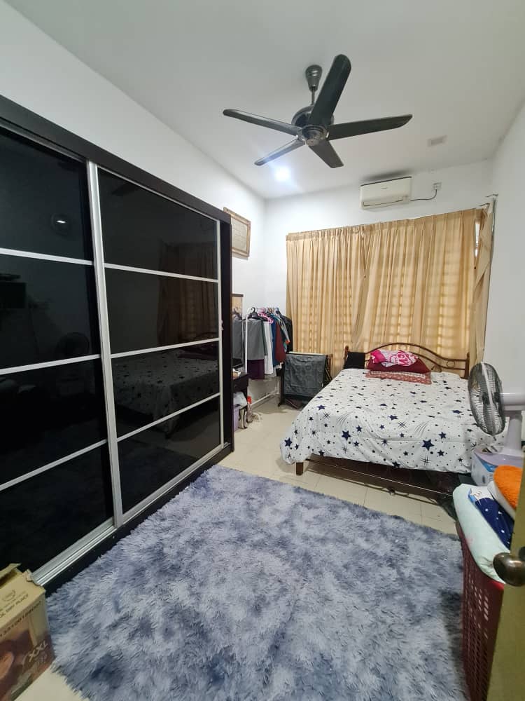 Single Storey Tmn Pdg Permai RENOVATED EXTENDED - photo 5