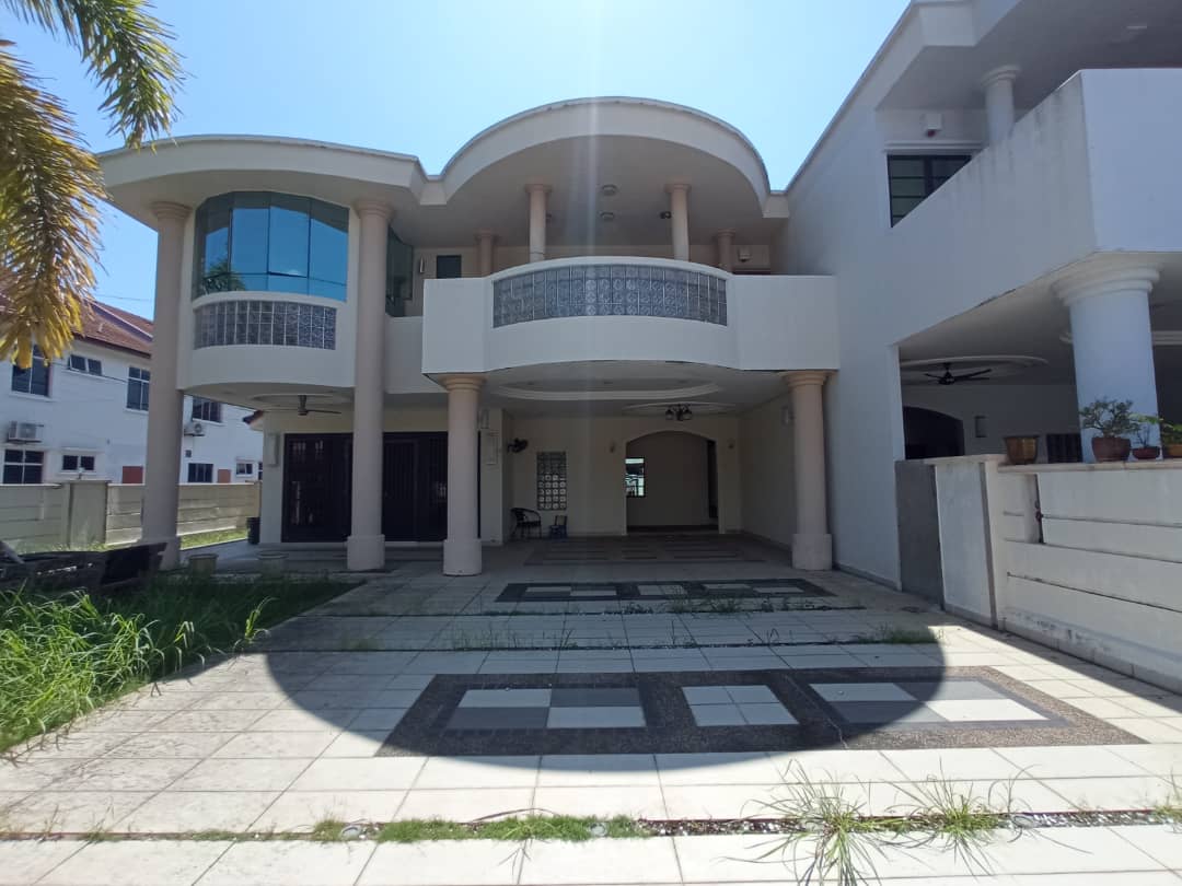 Luxury Semi-d Alor Akar CORNER LOT - photo 1