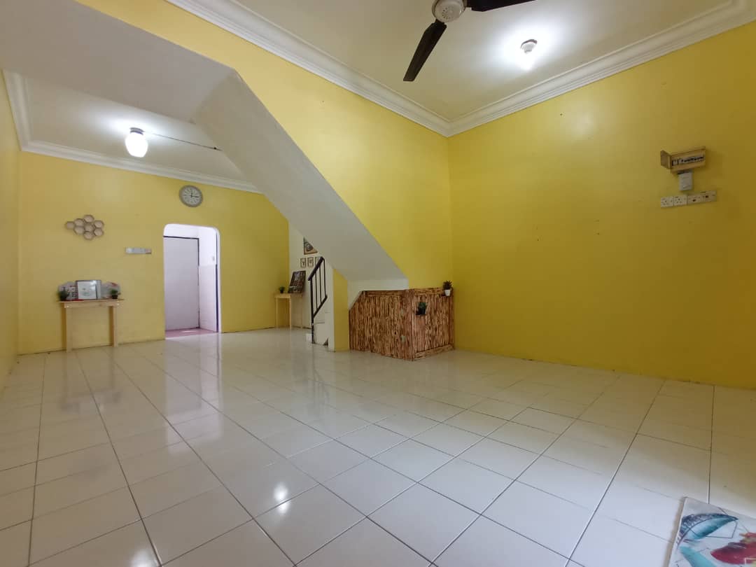 RUMAH TERES 2 TINGKAT BALOK SEJAHTERA