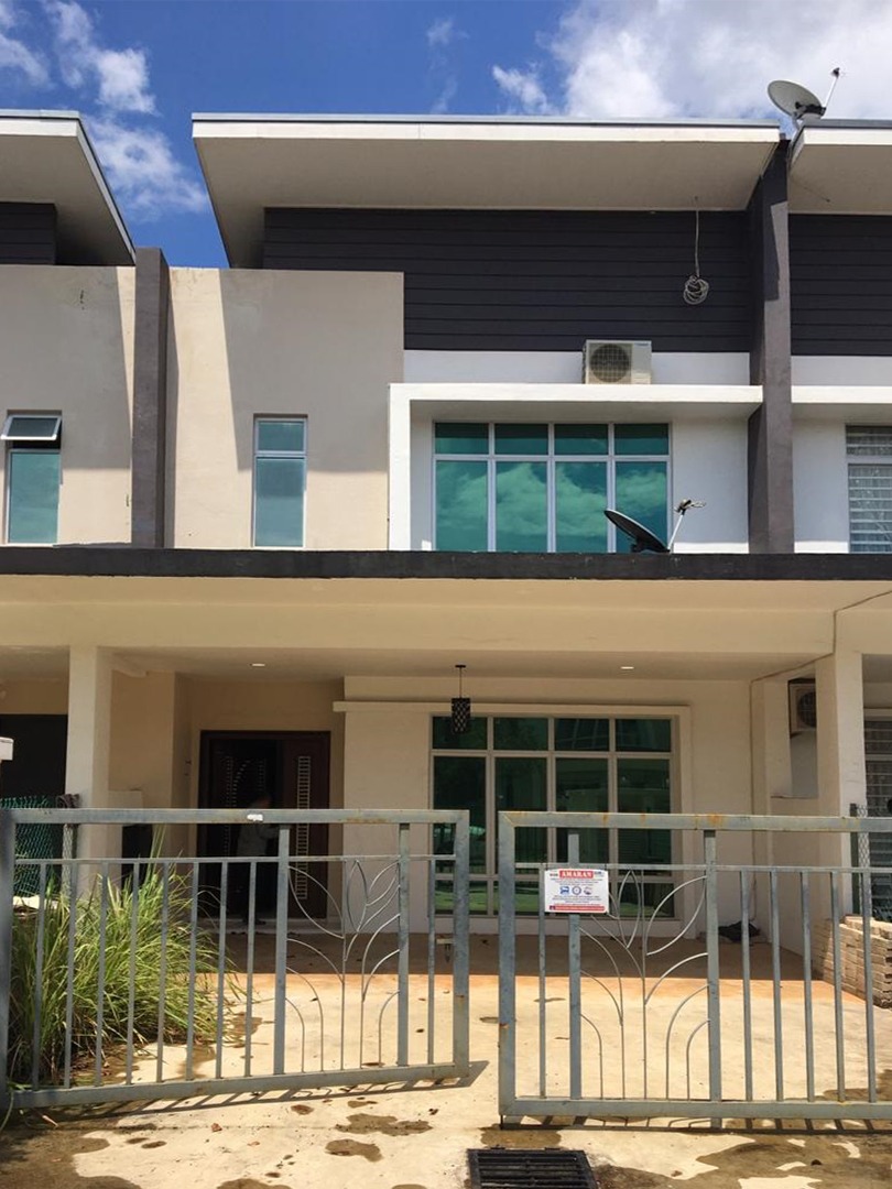 DOUBLE STOREY TERRACE KOTASAS PRECINCT 4 KUANTAN - photo 1
