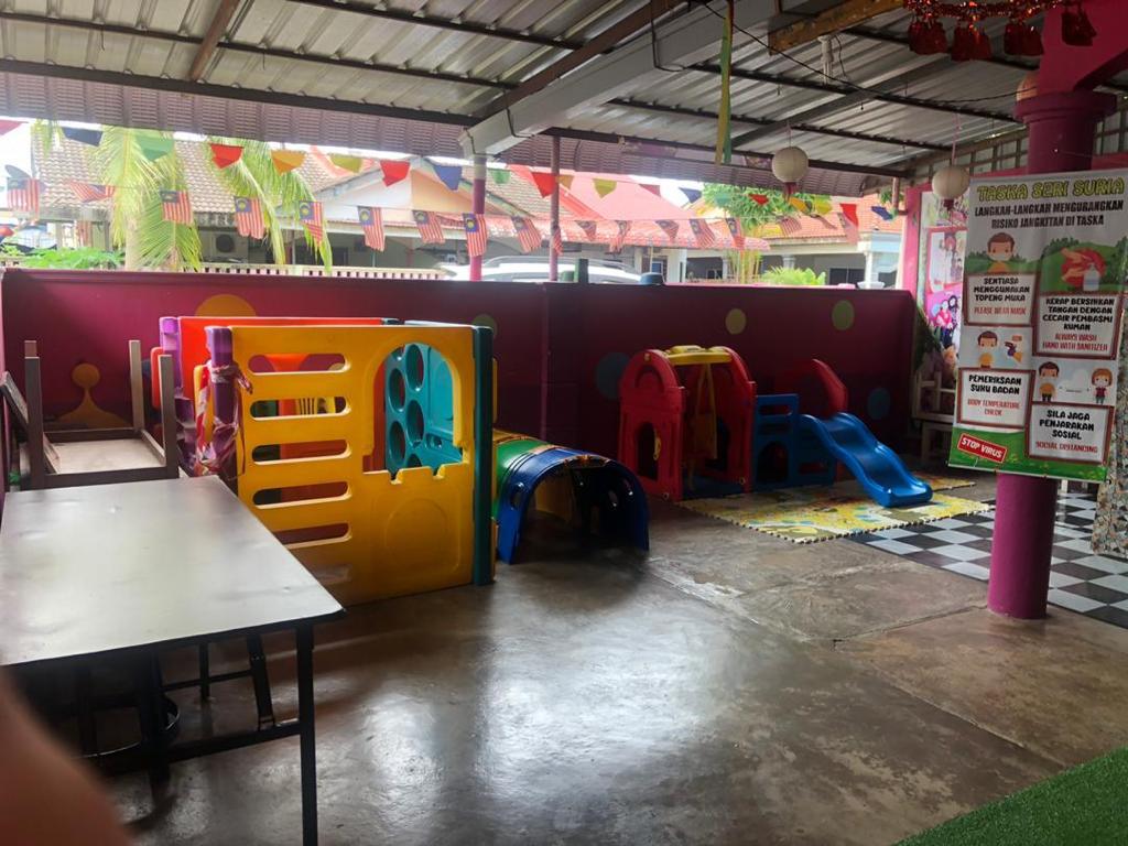 CORNERLOT TERES SETINGKAT Taman Indera Pura - photo 3