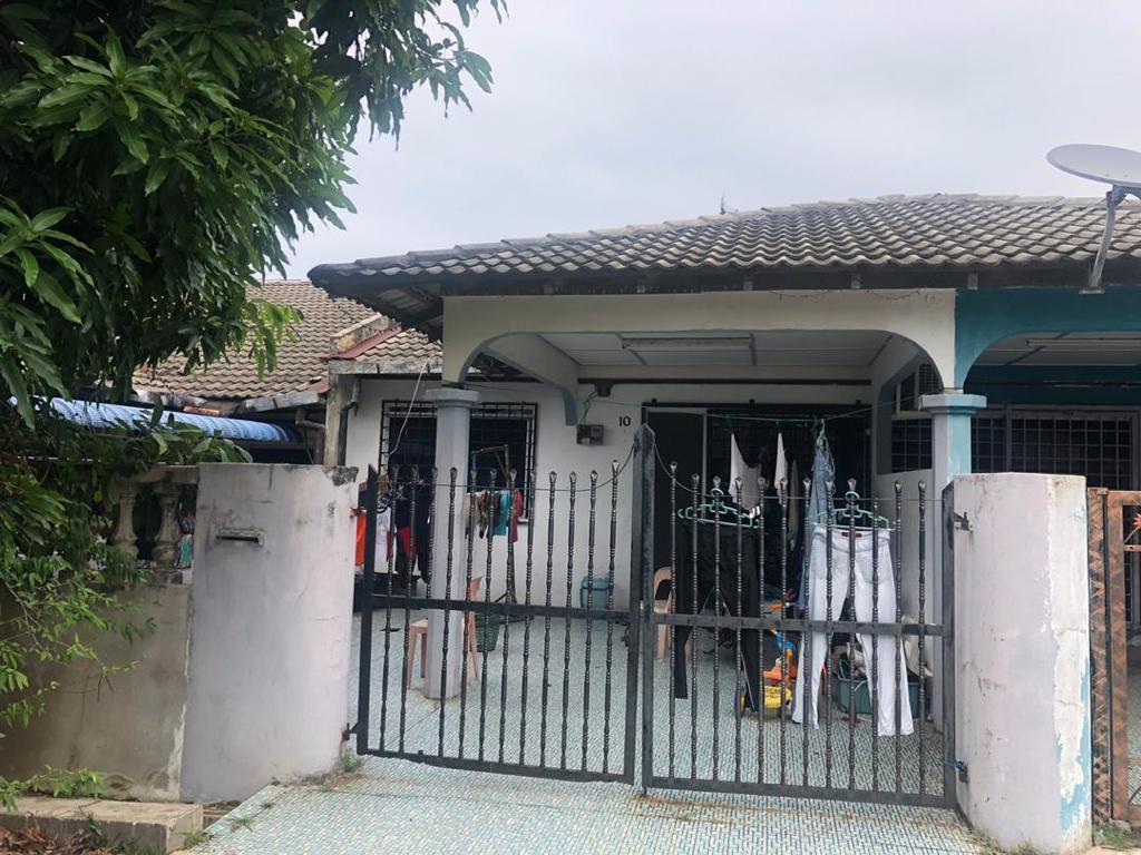 RUMAH TERES SETINGKAT TAMAN SRI PELINDUNG KUANTAN - photo 1