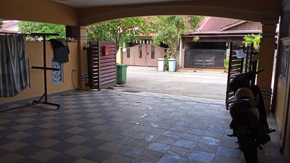 RUMAH TERES SETINGKAT TAMAN SERI MAHKOTA AMAN 18 - photo 6