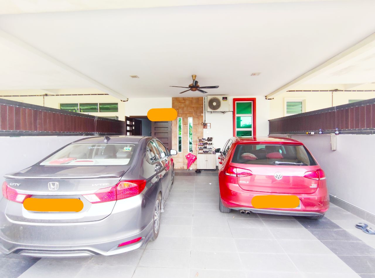 TERRACE DOUBLE STOREY CENDERAWASIH PERDANA - photo 1