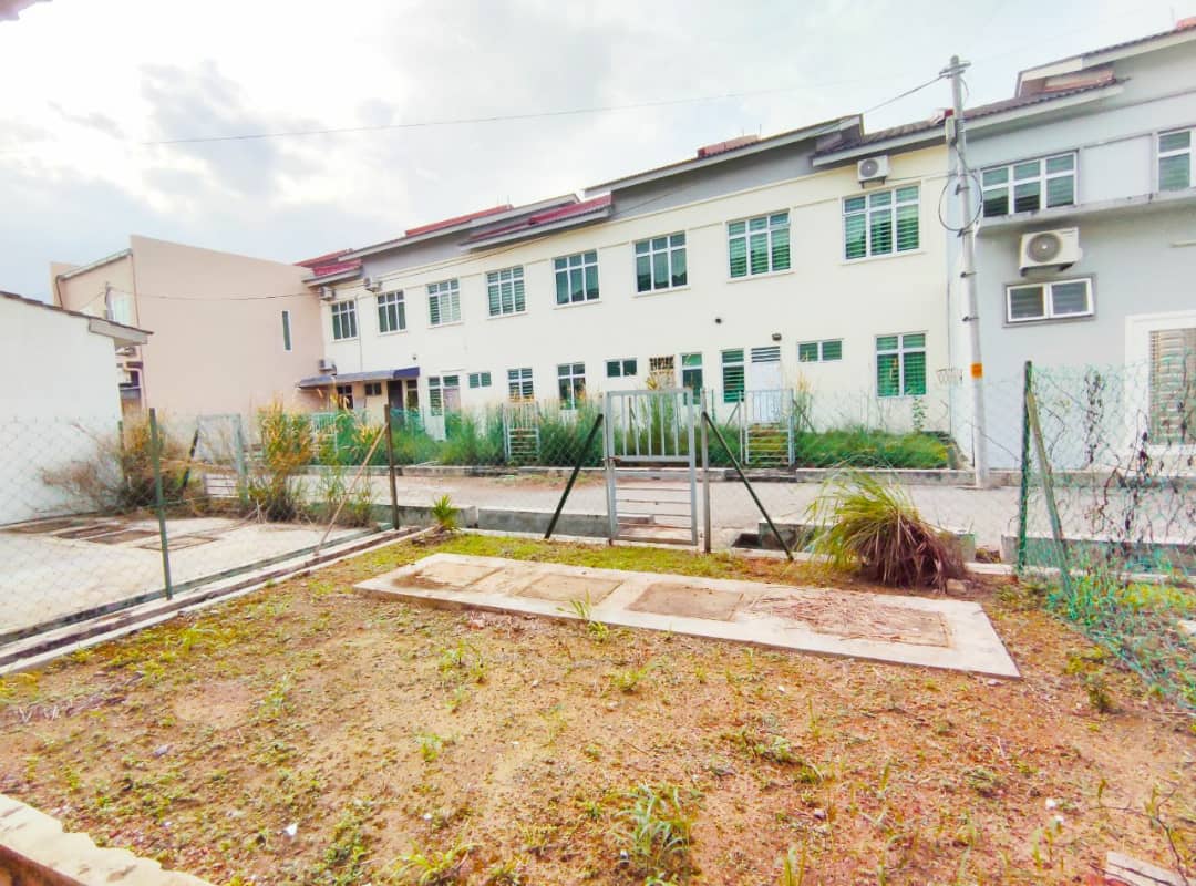 TERRACE DOUBLE STOREY CENDERAWASIH PERDANA - photo 13