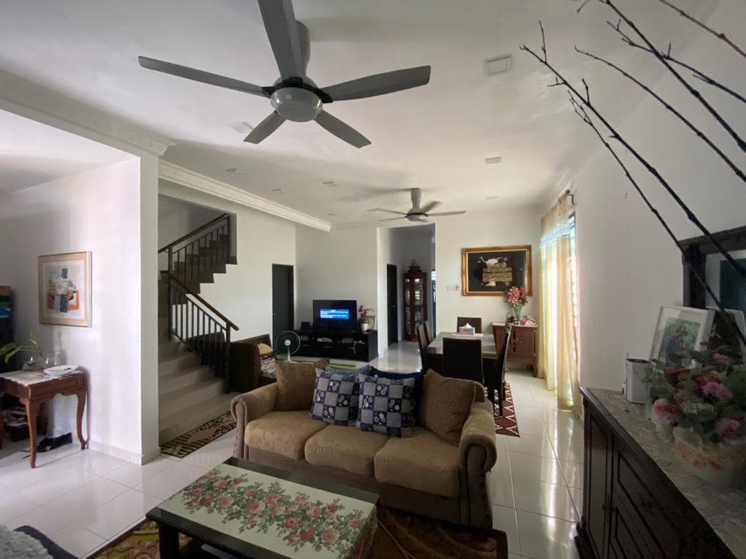 CORNERLOT Double Storey Terrace Kotasas Precint 3 - photo 4