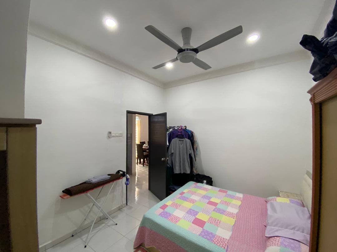 CORNERLOT Double Storey Terrace Kotasas Precint 3 - photo 9