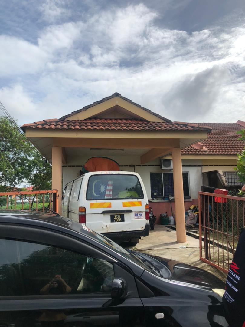 TERLAJAK MURAH Rumah Cornerlot Indera sempurna - photo 6
