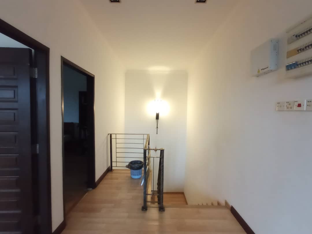 Terrace Alor Akar Corner lot - photo 12
