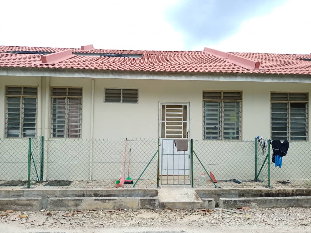 TERES SETINGKAT TAMAN GAMBANG DAMAI 1 KUANTAN - photo 2